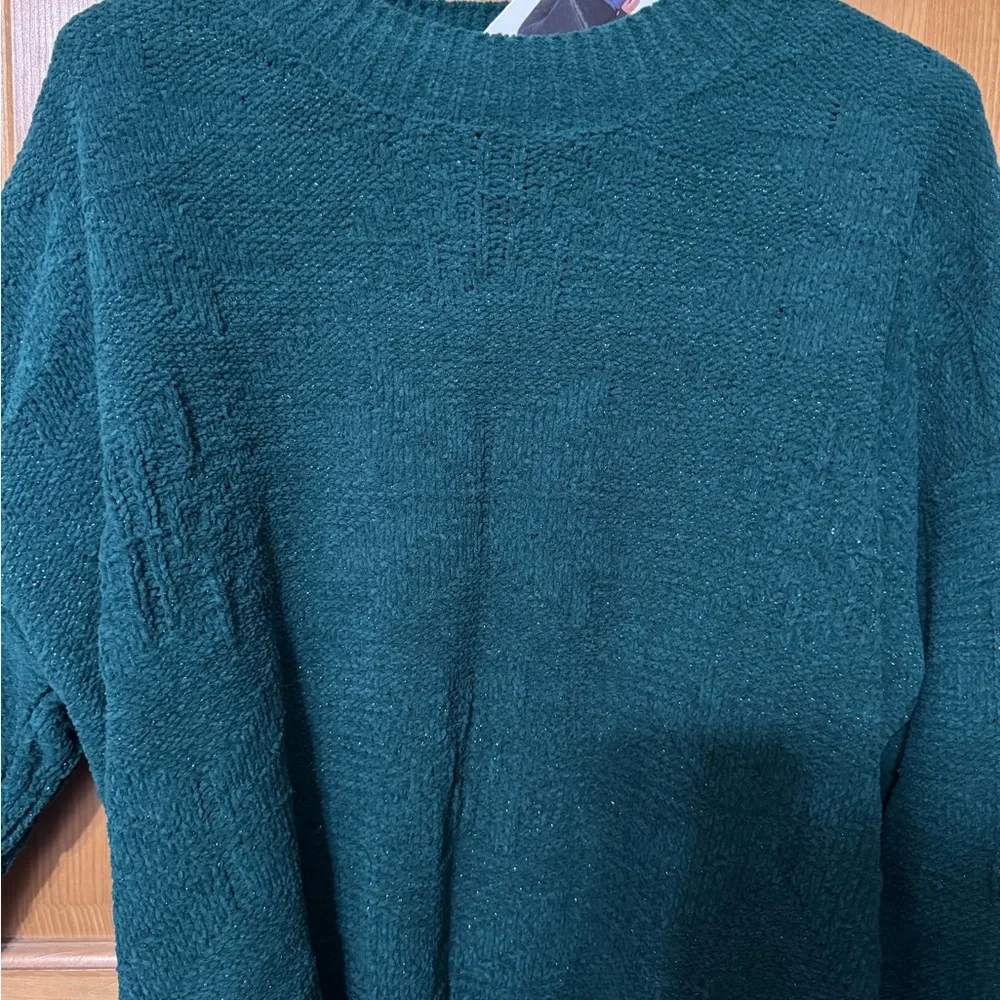 Sweater - Picture 2 of 2